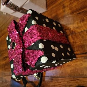 Betsey Johnson giftbox